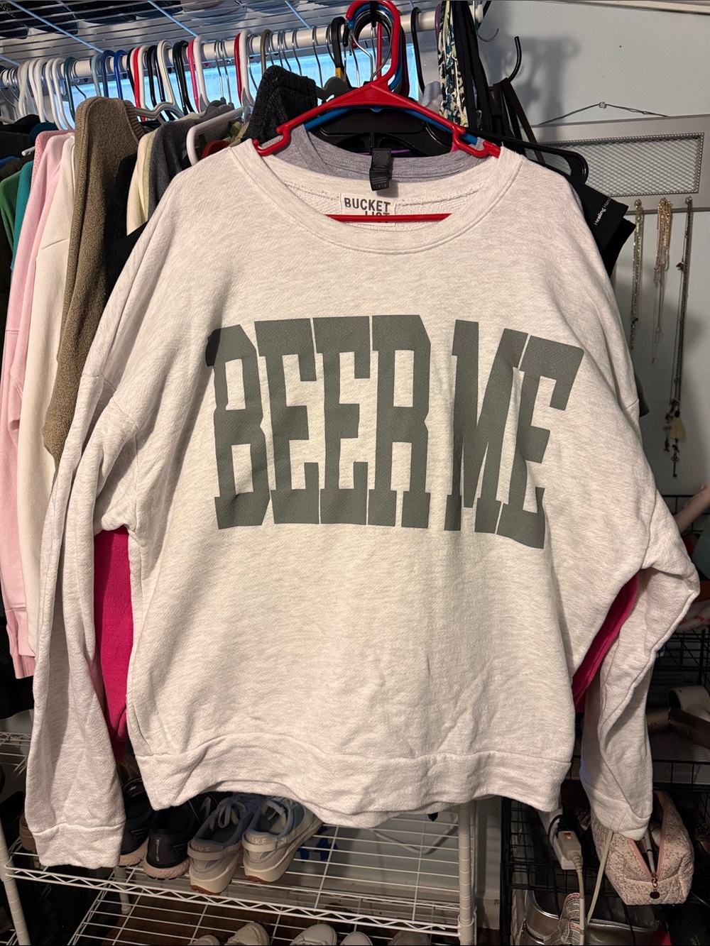 BUCKETLIST Light Gray 'BEER ME' Graphic Sweatshirt